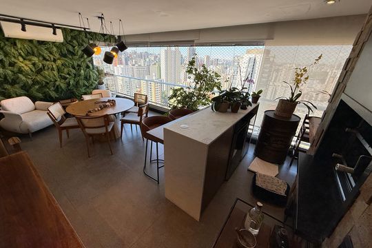 Apartamento à venda com 2 quartos, 121m² em Pinheiros, São Paulo