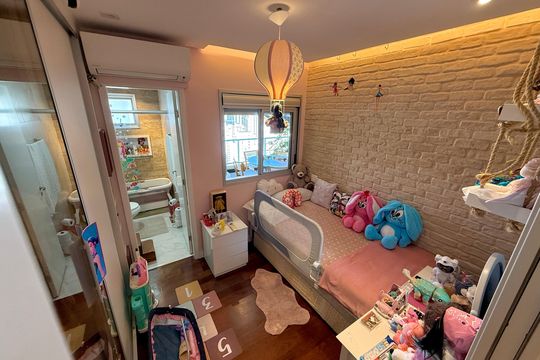 Apartamento à venda com 2 quartos, 121m² em Pinheiros, São Paulo