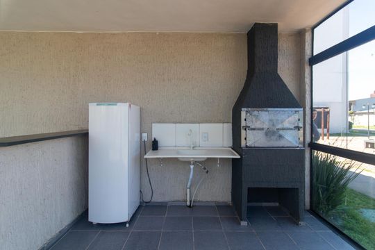 Área comum - Churrasqueira de apartamento para alugar com 2 quartos, 40m² em Restinga, Porto Alegre