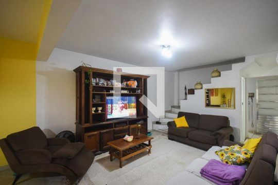 Casa para alugar com 3 quartos, 125m² em Jardim America, Taboão da Serra