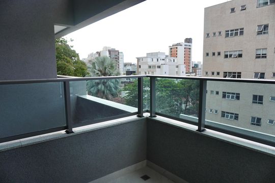 Sala - Varanda de apartamento à venda com 2 quartos, 80m² em São Pedro, Belo Horizonte