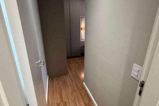 Corredor de apartamento para alugar com 2 quartos, 56m² em Bonfim, Campinas