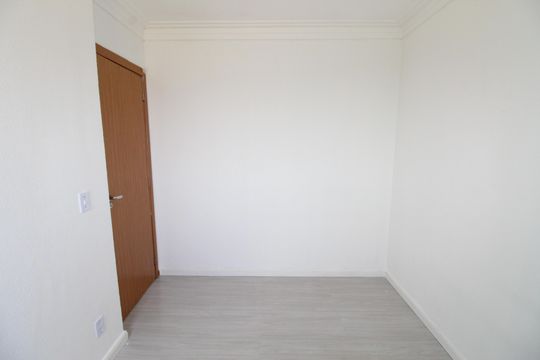 Quarto 2 de apartamento para alugar com 2 quartos, 45m² em Residencial Dom Bosco, São José dos Campos