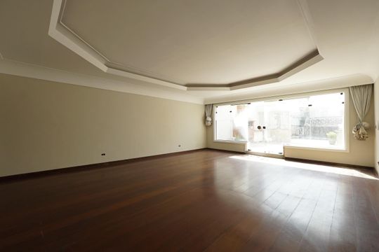 Casa para alugar com 6 quartos, 800m² em Ipiranga, São Paulo