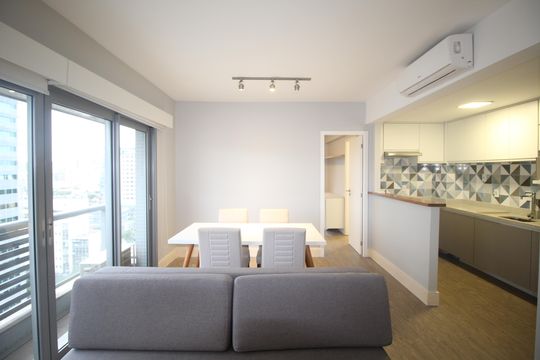 Sala de apartamento para alugar com 1 quarto, 49m² em São João, Porto Alegre