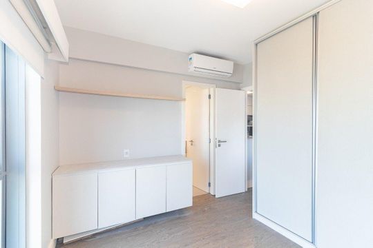 Suíte de kitnet/studio para alugar com 1 quarto, 49m² em São João, Porto Alegre
