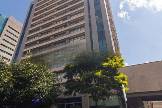 Fachada de kitnet/studio para alugar com 1 quarto, 49m² em São João, Porto Alegre