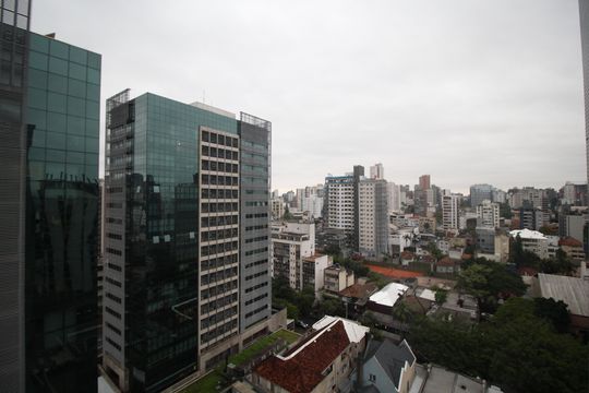 Vista de apartamento para alugar com 1 quarto, 49m² em São João, Porto Alegre