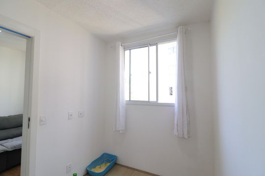 Quarto 2 de apartamento para alugar com 2 quartos, 35m² em Usina Piratininga, São Paulo