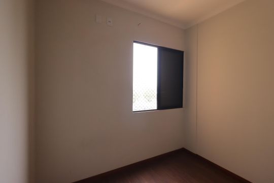 Quarto 1 de apartamento à venda com 2 quartos, 45m² em Parque das Nações, Santo André