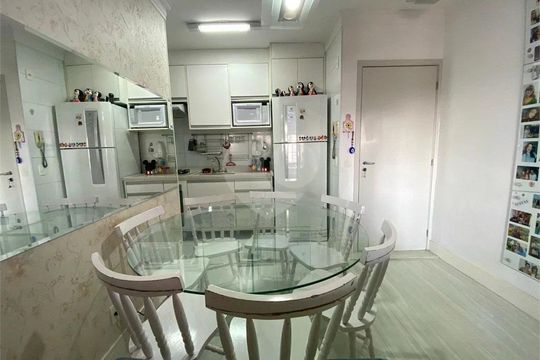 Apartamento à venda com 3 quartos, 66m² em Vila Esperança, São Paulo