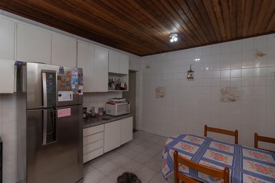 Cozinha de casa para alugar com 3 quartos, 300m² em Vila Antonieta, São Paulo