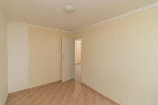 Quarto 1 de apartamento para alugar com 2 quartos, 51m² em Jardim Três Marias, São Paulo