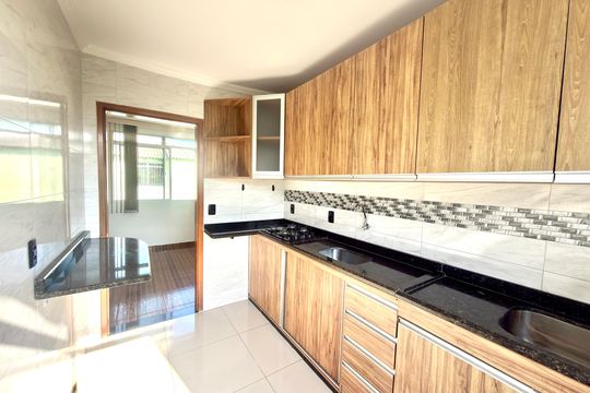 Cozinha e Área de Serviço de apartamento para alugar com 2 quartos, 50m² em Alvorada, Contagem