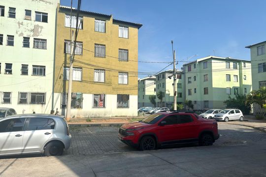 Garagem de apartamento para alugar com 2 quartos, 50m² em Alvorada, Contagem