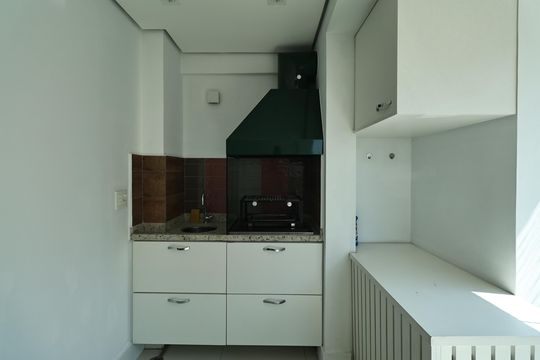 Varanda gourmet  de apartamento à venda com 2 quartos, 74m² em Centro, Santo André