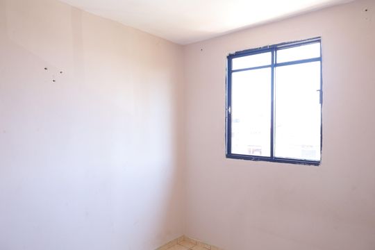 Quarto 1 de apartamento para alugar com 2 quartos, 42m² em Guaianases, São Paulo