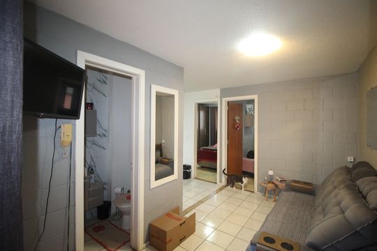 Apartamento à venda com 2 quartos, 42m² em Rubem Berta, Porto Alegre