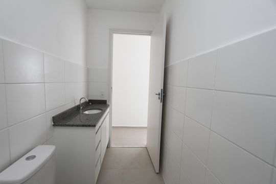Banheiro Social de apartamento à venda com 3 quartos, 88m² em Palmeiras, Belo Horizonte
