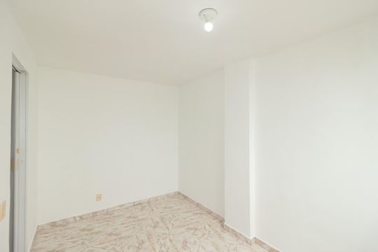 Quarto de apartamento para alugar com 1 quarto, 50m² em Campo Grande, Rio de Janeiro