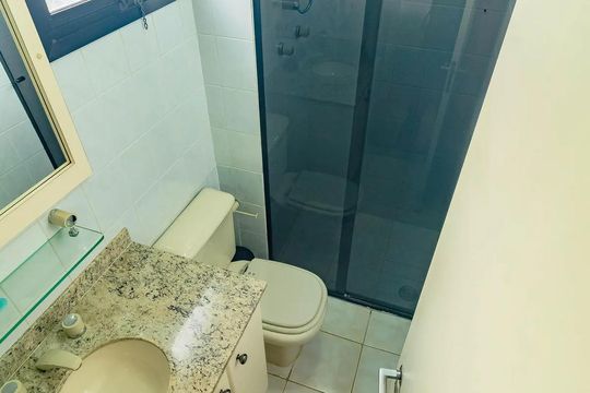 Banheiro 2 de apartamento à venda com 4 quartos, 120m² em Vila Clementino, São Paulo