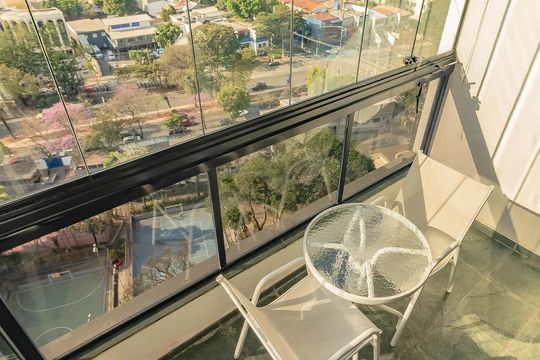 Varanda de apartamento à venda com 4 quartos, 120m² em Vila Clementino, São Paulo