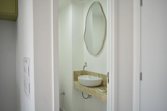 Lavabo de apartamento para alugar com 1 quarto, 50m² em Vila Clementino, São Paulo