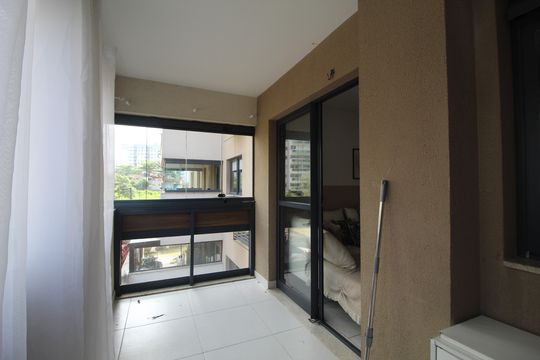 Sala - Varanda de apartamento à venda com 3 quartos, 68m² em Barra Olímpica, Rio de Janeiro