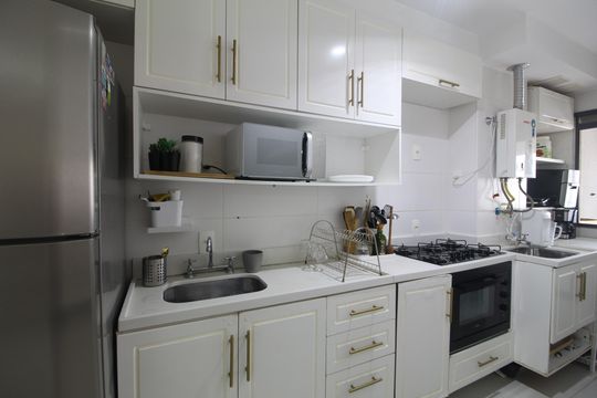 Cozinha de apartamento à venda com 3 quartos, 68m² em Barra Olímpica, Rio de Janeiro
