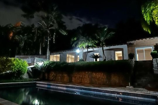 Área externa de casa à venda com 5 quartos, 389m² em Condominio Fazenda São Joaquim, Vinhedo