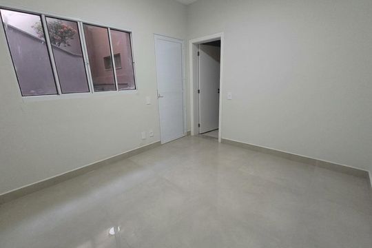 Quarto 3 de casa à venda com 5 quartos, 389m² em Condominio Fazenda São Joaquim, Vinhedo