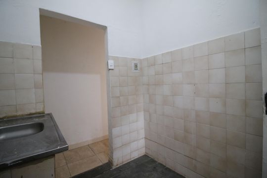 Casa para alugar com 1 quarto, 28m² em Freguesia (jacarepaguá), Rio de Janeiro