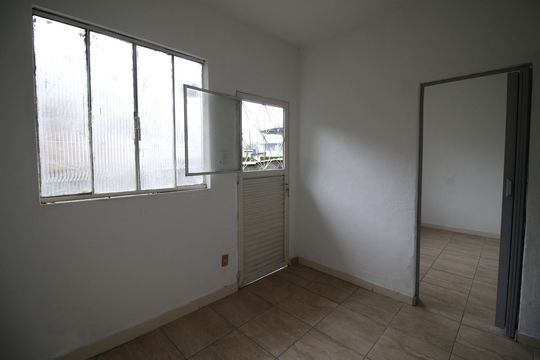 Casa para alugar com 1 quarto, 28m² em Freguesia (jacarepaguá), Rio de Janeiro