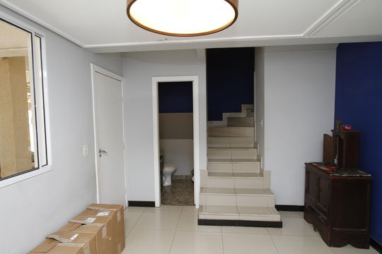 Sala de casa de condomínio para alugar com 3 quartos, 186m² em Buritis, Belo Horizonte
