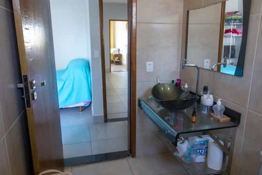 Casa à venda com 5 quartos, 300m² em Taguatinga Norte , Brasília