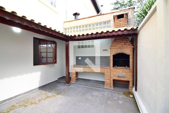Área comum - Churrasqueira de casa de condomínio para alugar com 3 quartos, 100m² em Jardim Valdibia, São Bernardo do Campo