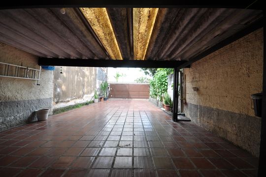 Vista da Sala de casa à venda com 4 quartos, 221m² em Vila Nelson, São Paulo