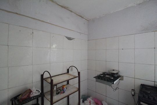 Cozinha de casa para alugar com 3 quartos, 50m² em Planalto, Belo Horizonte