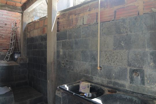 Área de Serviço de casa para alugar com 3 quartos, 50m² em Planalto, Belo Horizonte