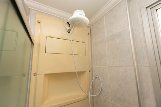 BANHEIRO QUARTO Nº 2 - SUITE de apartamento para alugar com 2 quartos, 65m² em Mansões Santo Antônio, Campinas