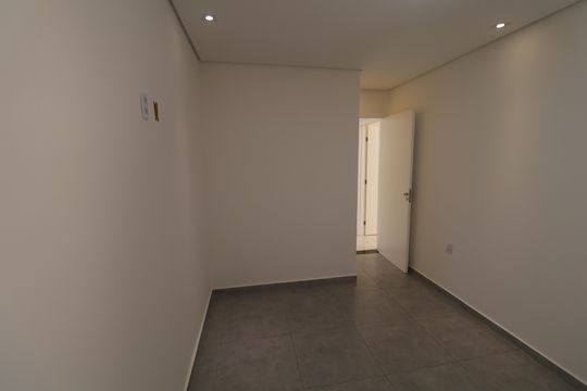 Casa de Condomínio para alugar com 3 quartos, 80m² em Jardim Tropical, Sorocaba