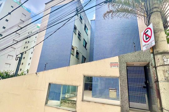 Fachada de apartamento para alugar com 2 quartos, 58m² em Buritis, Belo Horizonte