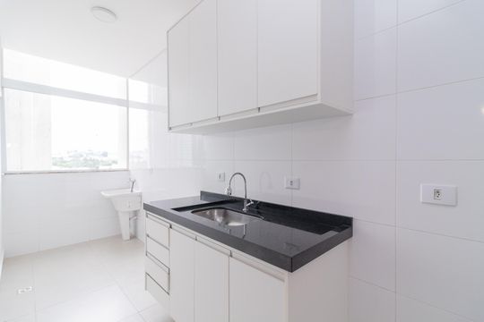 Cozinha de apartamento para alugar com 1 quarto, 38m² em Vila Sao Geraldo, São Paulo