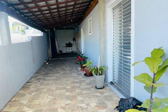 Corredor lateral de casa para alugar com 2 quartos, 147m² em Jardim Japao (caucaia do Alto), Cotia