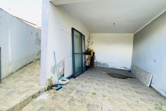 Garagem de casa para alugar com 2 quartos, 147m² em Jardim Japao (caucaia do Alto), Cotia