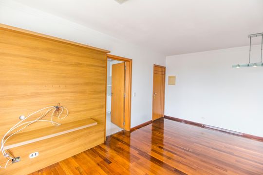 Sala de apartamento à venda com 3 quartos, 100m² em Vila Boa Vista, Barueri