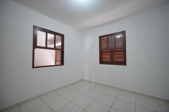 Quarto 2 de casa para alugar com 2 quartos, 120m² em Campeche, Florianópolis