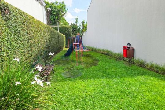 Casa de Condomínio à venda com 3 quartos, 156m² em Vista Alegre, Curitiba