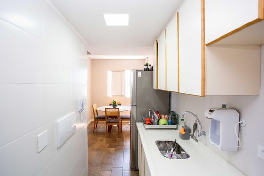 Cozinha de apartamento à venda com 2 quartos, 55m² em Piraporinha, Diadema