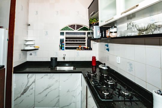 Cozinha de casa à venda com 3 quartos, 435m² em São Cosme de Baixo, Belo Horizonte